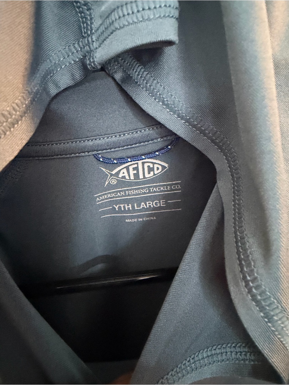 AFTCO Boys Shirts/ Excellent Condition - Picture 6 of 8